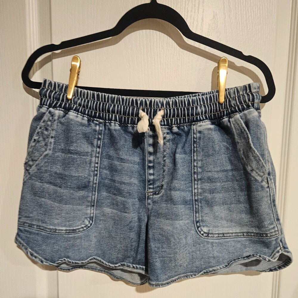 Maurices Elastic Waist Soft Denim Shorts With Drawstring Women's Size Small